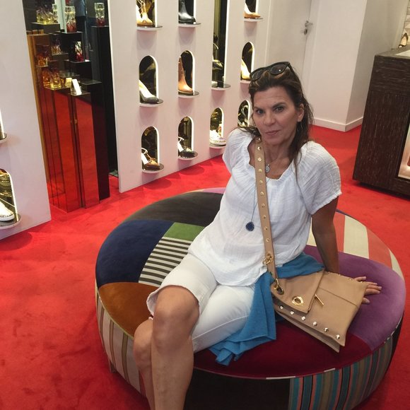 Meet your Posher, Rosanna - Picture 6 of 6